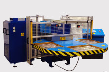 HF welding machine with automatic 4-station turntable system