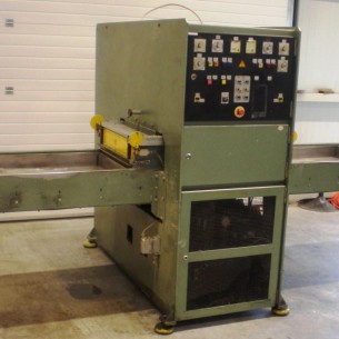 HF Schweißmaschine mit 2 Schiebetische 8kW-25kN